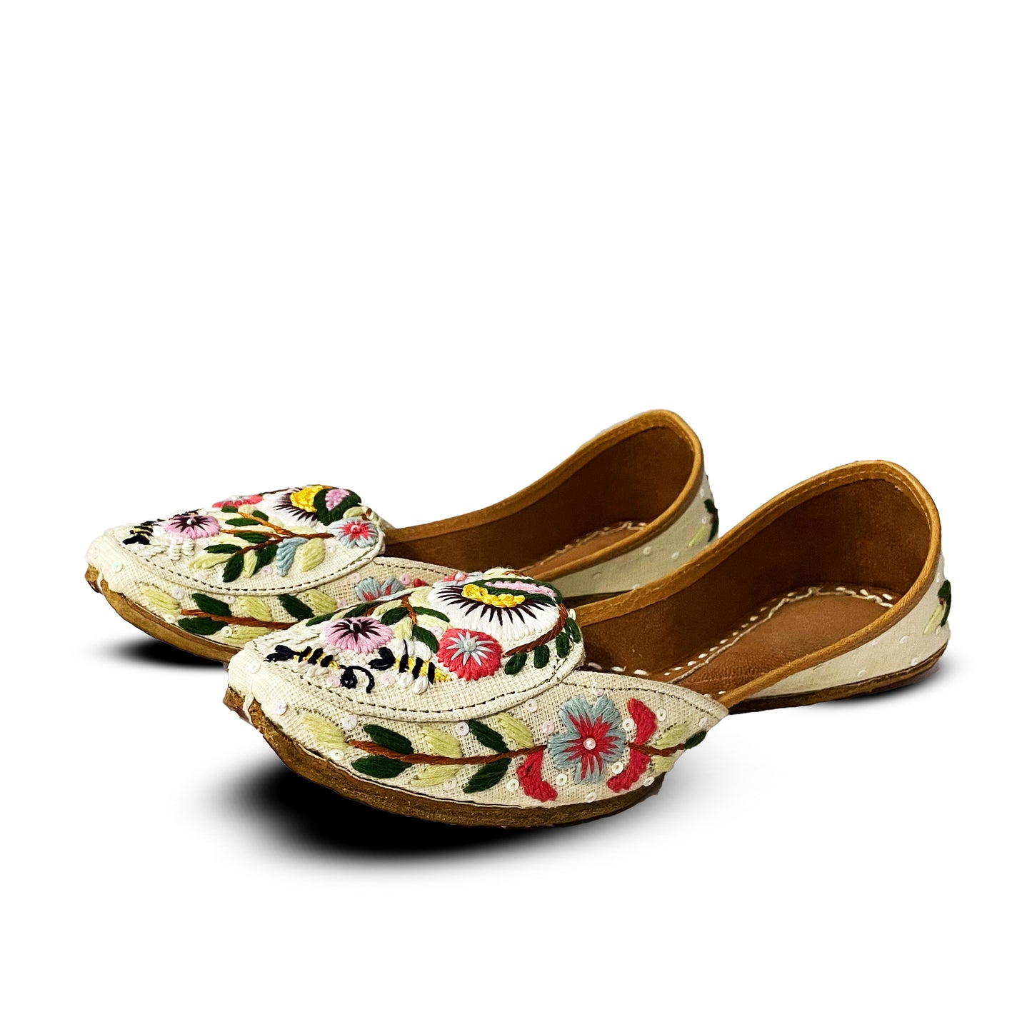 Traditional Punjabi Jutti for Women ā Handcrafted, Comfortable & Stylish Ethnic Footwear