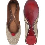 Steploom Women's Golden Zari Royale Punjabi Jutti steploom women's golden zari royale handcrafted utti