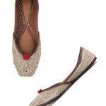 Steploom Women's Golden Zari Royale Punjabi Jutti steploom women's golden zari royale handcrafted utti